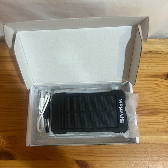 Genuine Patriot Power Cell USB Solar Charger 4Patriots Brand NEW IN BOX $35